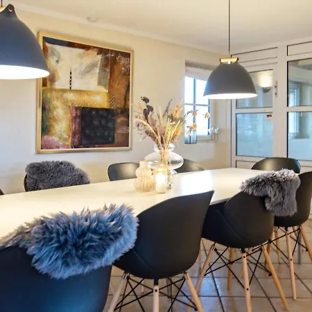 Semesterbostad 10 Person Holiday In Bl Vand *