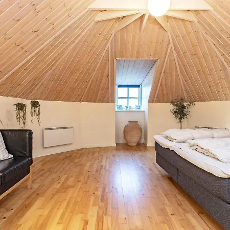 10 Person Holiday In Bl Vand Semesterbostad Blåvand